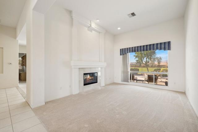 78586 Kensington Avenue, Palm Desert CA: https://media.crmls.org/mediaz/9f0a7bbe-0c39-47d5-b0e2-e228da510fc2.jpg