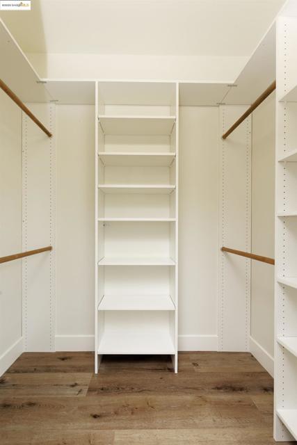 1565 32nd Street, Oakland CA: https://media.crmls.org/mediaz/9f0b6015-96cf-4fe5-8517-fef5f53ec618.jpg