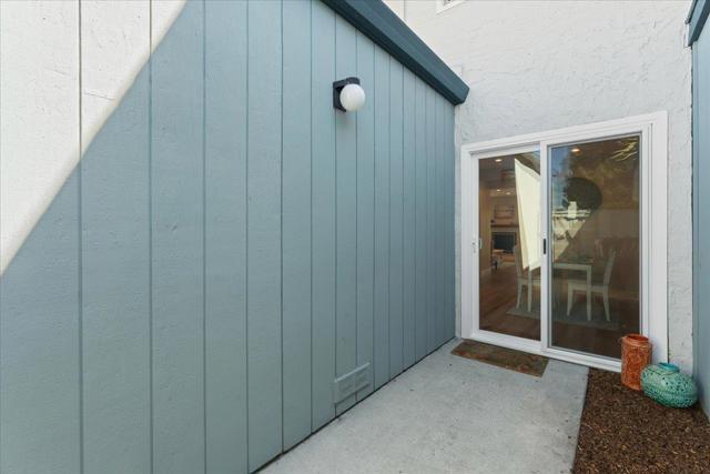 4239 Sea Pines Court, Capitola CA: https://media.crmls.org/mediaz/9f0b6f23-287b-447b-b82b-b1fb73005485.jpg