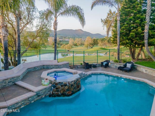 691 Larchmont Street, Simi Valley CA: https://media.crmls.org/mediaz/9f0b8588-b6f8-4ded-a55e-3568001d7f0a.jpg