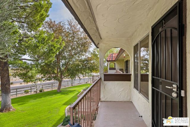 64285 Spyglass Avenue, Desert Hot Springs CA: https://media.crmls.org/mediaz/9f0bafa7-c496-42c3-b82f-429922527429.jpg