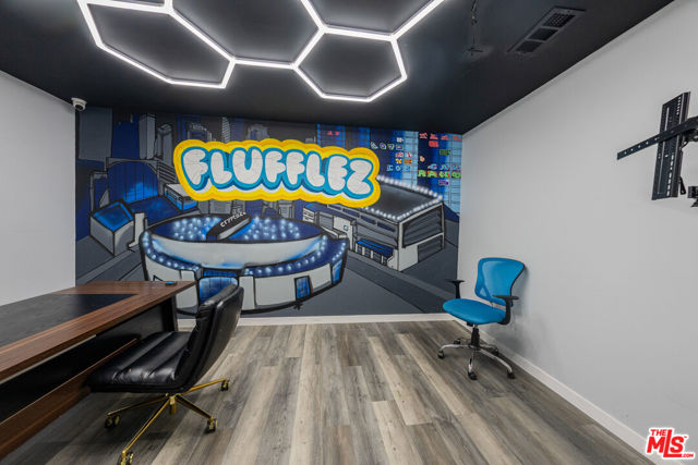  Commercial for Sale in Panorama City, California