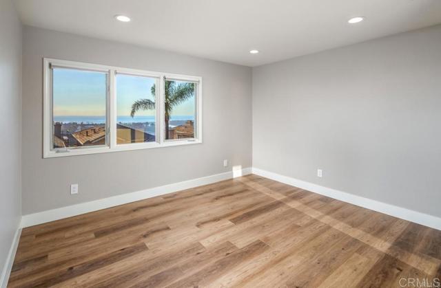 Detail Gallery Image 17 of 31 For 1808 Amalfi Dr, Encinitas,  CA 92024 - 4 Beds | 2/1 Baths