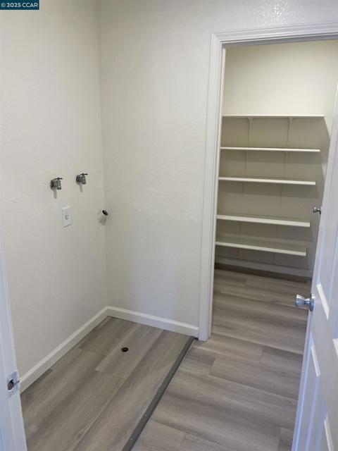 5050 Valley Crest Dr., Concord CA: https://media.crmls.org/mediaz/9f0d307c-9a4e-4cce-98f6-0cc98067b38a.jpg