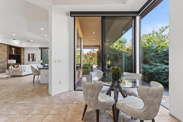 79900 De Sol A Sol, La Quinta CA: https://media.crmls.org/mediaz/9f102307-d655-4640-b299-f7dd80488889.jpg