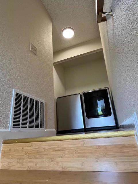1037 Evans Court, Hayward CA: https://media.crmls.org/mediaz/9f11e328-c8fb-4fc1-a26b-63b430f01004.jpg