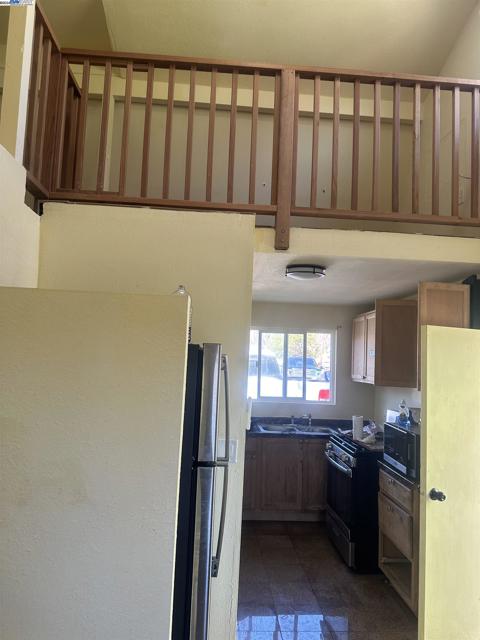 Image 19 of 29 For 490 Gobbi St
