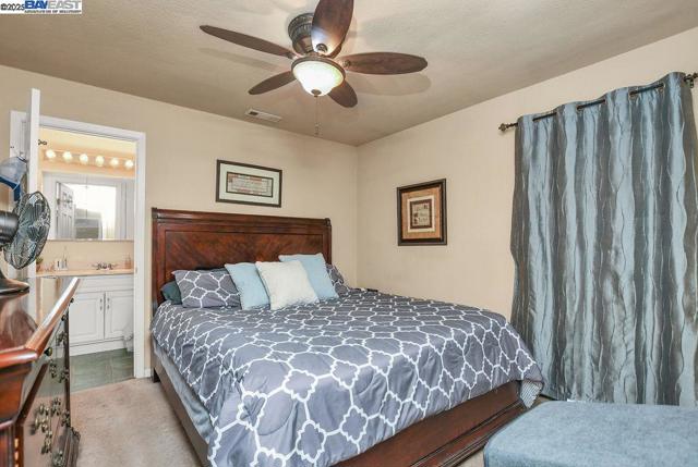 46 E Thirteenth St, Antioch CA: https://media.crmls.org/mediaz/9f133f06-b406-4e74-a46a-e9cdb2944e64.jpg