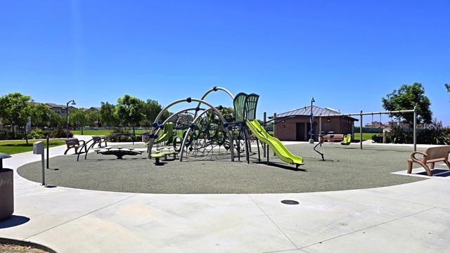 Detail Gallery Image 33 of 48 For 1516 San Borja Street #1,  Chula Vista,  CA 91913 - 2 Beds | 2 Baths