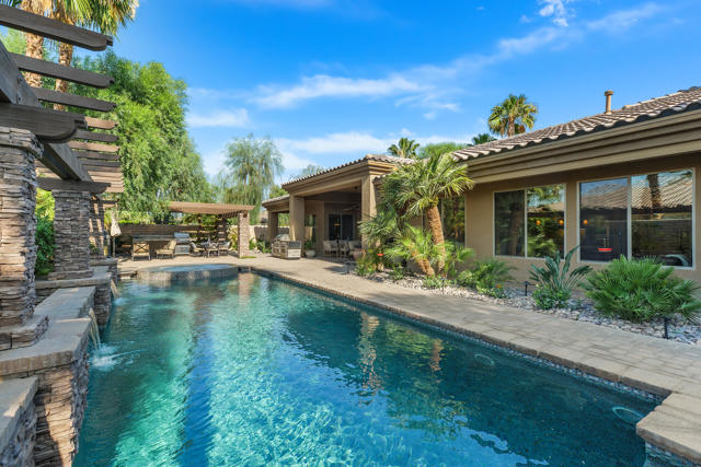 78494 Blackstone Court, Bermuda Dunes CA: https://media.crmls.org/mediaz/9f15793d-549c-4dc9-b44a-e729c62fe34c.jpg