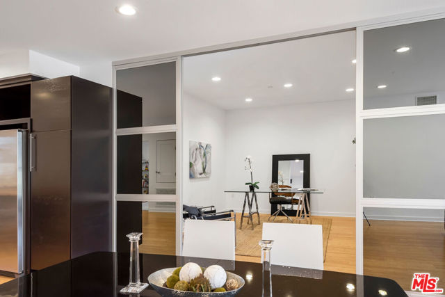 13045 Pacific Promenade, Playa Vista CA: https://media.crmls.org/mediaz/9f158fce-4742-4eb1-82a8-693ca2a6e096.jpg