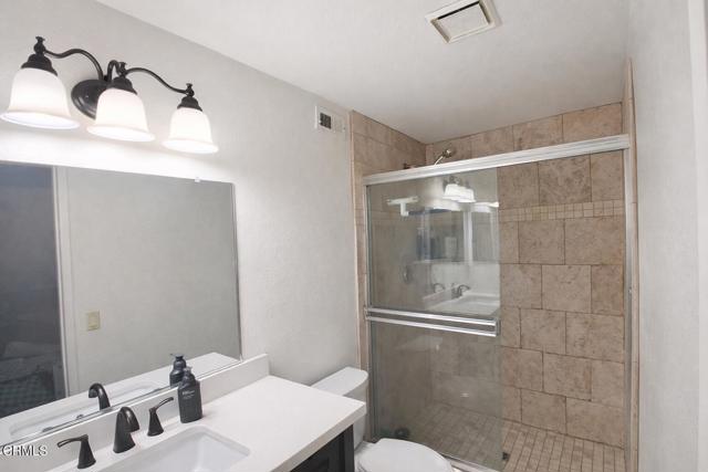 Detail Gallery Image 7 of 10 For 8582 Hollister St, Ventura,  CA 93004 - 3 Beds | 2 Baths