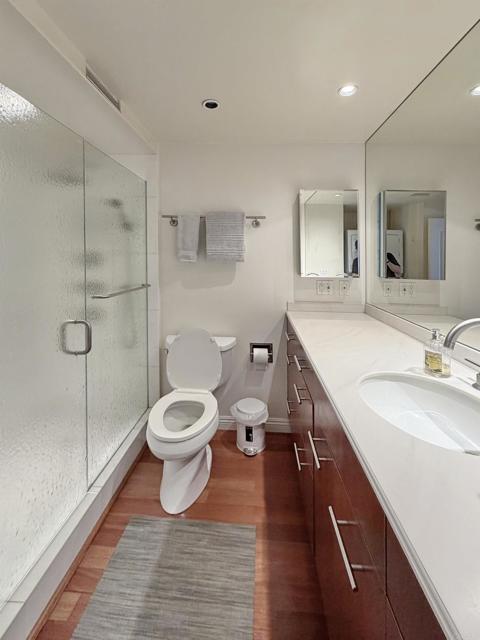 Detail Gallery Image 15 of 35 For 1810 Avenida Del Mundo #503,  Coronado,  CA 92118 - 3 Beds | 3 Baths