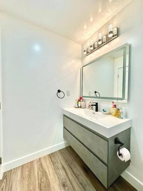 383 Chateau La Salle Drive, San Jose CA: https://media.crmls.org/mediaz/9f1864aa-9aa1-4213-9b9e-1cf098cf659b.jpg