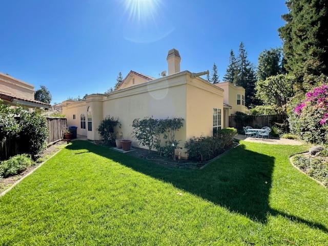 1124 Carlos Privada, Mountain View CA: https://media.crmls.org/mediaz/9f18af74-4c4f-4b8e-9867-48c994ec3161.jpg