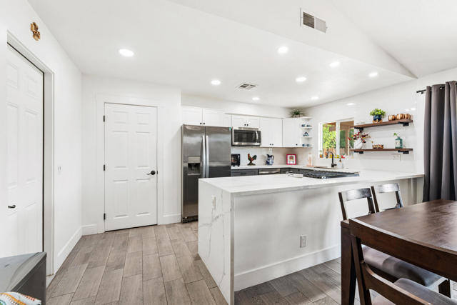 41740 Cambridge Avenue, Bermuda Dunes, CA 92203