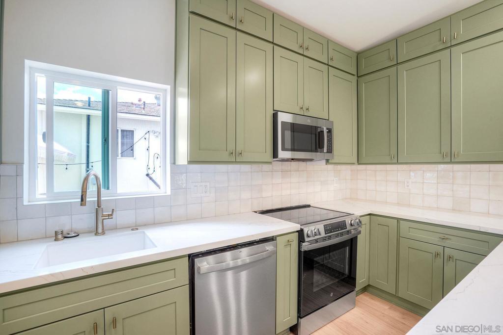 6942 Eberhart St - photo 11