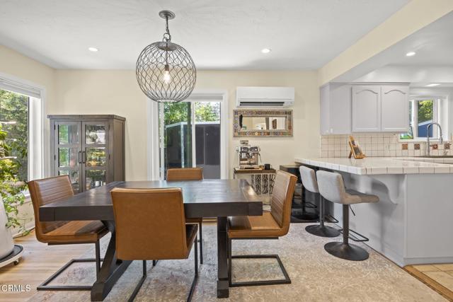 301 Park Road, Ojai CA: https://media.crmls.org/mediaz/9f1b8800-479d-4c05-962b-9fab5fe1ccbb.jpg