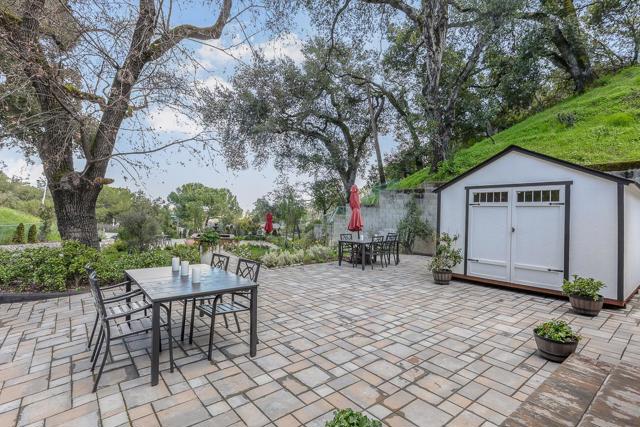 10875 Stevens Canyon Road, Cupertino CA: https://media.crmls.org/mediaz/9f1ba086-5b65-4592-b6e9-372564482f4b.jpg