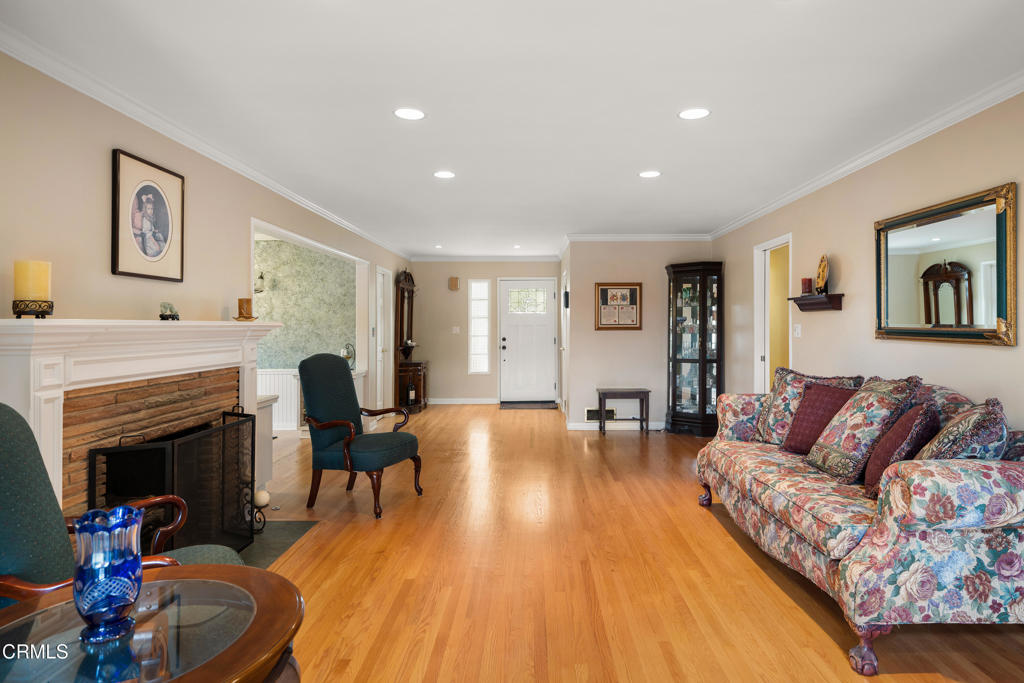 375 Berkshire Avenue La Canada Flintridge img 16