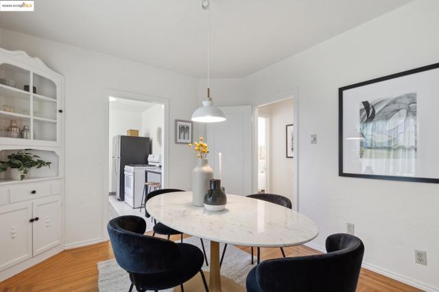 1128 Evelyn Ave, Albany CA: https://media.crmls.org/mediaz/9f1c8f69-5459-4e32-b75c-f74ca15731ca.jpg