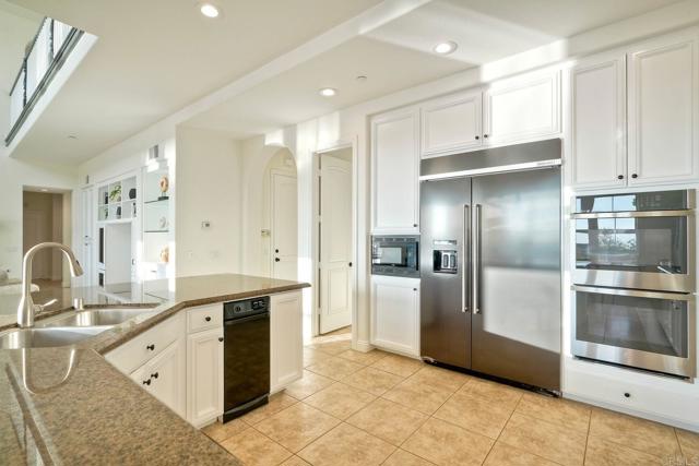 1664 Aryana Drive, Encinitas CA: https://media.crmls.org/mediaz/9f1d27c6-e156-45a2-b95a-0d17cc2e2643.jpg