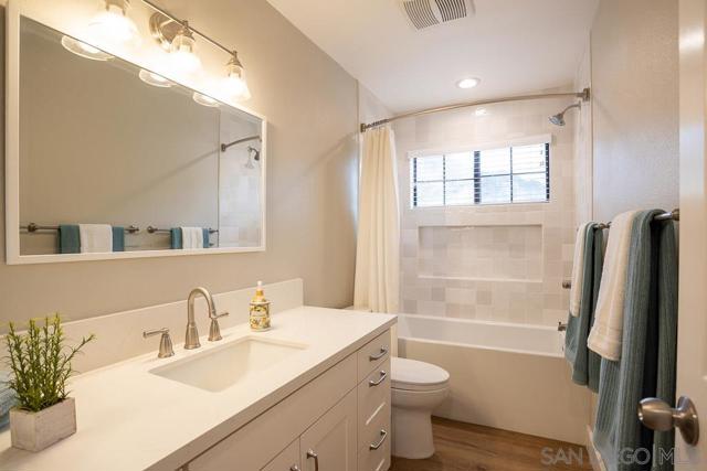 25314 Keats Ln, Stevenson Ranch, California 91381, 4 Bedrooms Bedrooms, ,3 BathroomsBathrooms,Single Family Residence,For Sale,Keats Ln,250019871SD