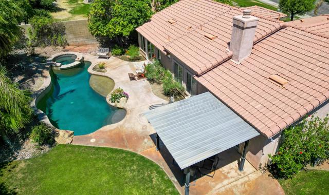 79825 Independence Way, La Quinta CA: https://media.crmls.org/mediaz/9f1f9d3d-5c5b-4bcf-82a2-a5ccf3bd0a09.jpg