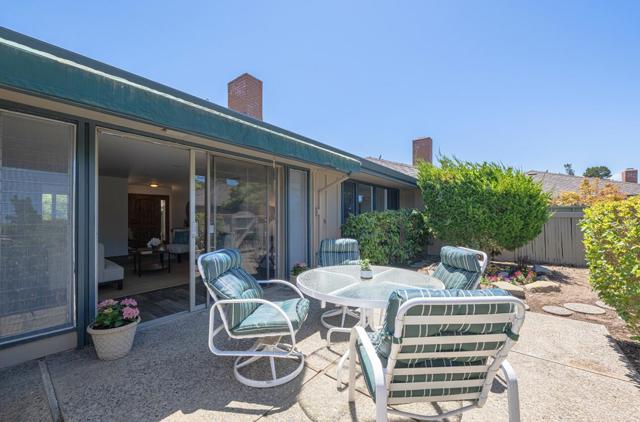72 Del Mesa Carmel, Carmel CA: https://media.crmls.org/mediaz/9f2139da-1eeb-4fc2-825e-5992aa3683a5.jpg