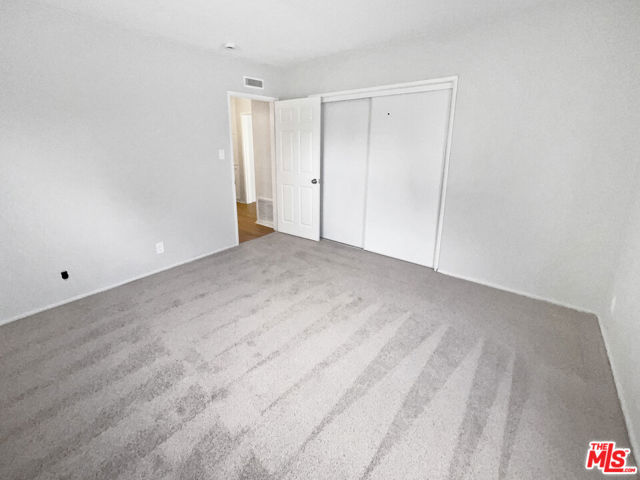 7607 Ben Avenue photo 3