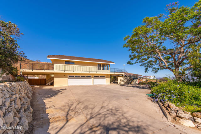 1140 San Clemente Way, Camarillo CA: https://media.crmls.org/mediaz/9f23c82c-2b38-4e5c-b078-fac8b01d03d6.jpg