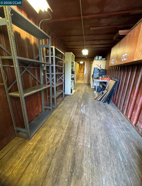 1950 Tule Ln, Knightsen CA: https://media.crmls.org/mediaz/9f247c73-5a7b-4737-9207-4a5dd40149e4.jpg