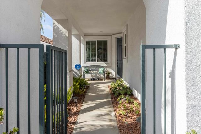 Detail Gallery Image 4 of 59 For 4246 Lindos Way, Oceanside,  CA 92056 - 2 Beds | 2 Baths