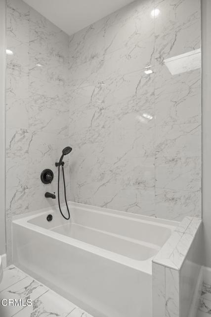 Detail Gallery Image 36 of 43 For 3236 Royal Oaks Dr #5,  Thousand Oaks,  CA 91362 - 3 Beds | 2/1 Baths