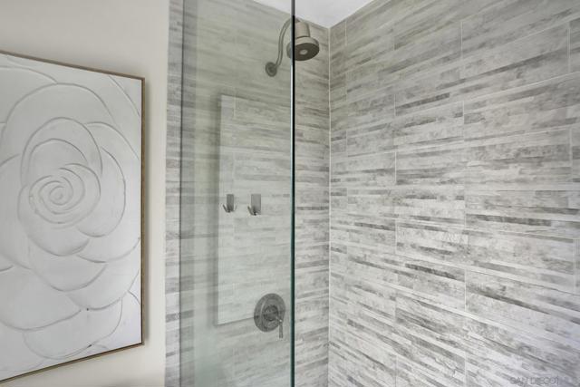 675 S Sierra Ave, Solana Beach CA: https://media.crmls.org/mediaz/9f25549d-203b-4bd2-b6d7-3b05c354fabc.jpg
