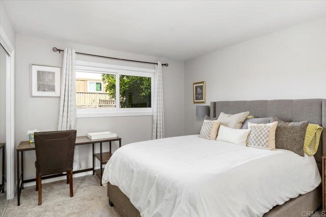 Detail Gallery Image 20 of 37 For 215 Cranston Crest, Escondido,  CA 92025 - 3 Beds | 2 Baths
