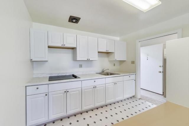 100 Millbrae Avenue, Millbrae CA: https://media.crmls.org/mediaz/9f271c5d-79ef-4443-98f9-e8ef1e10a7ed.jpg