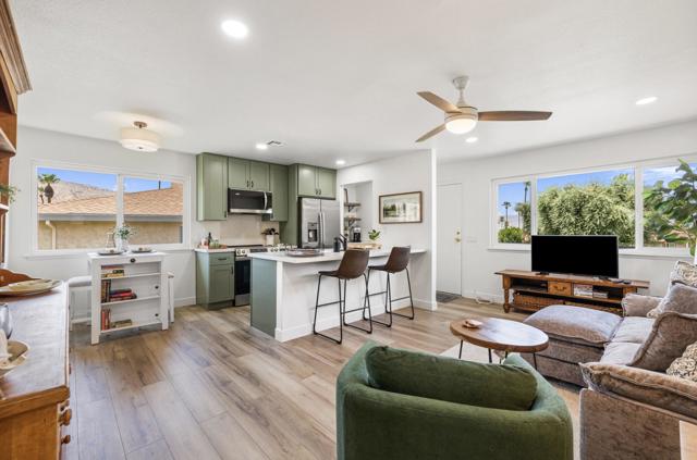 Image 7 of 27 For 72666 Bursera Way 4