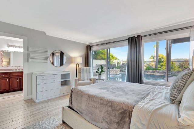 Image 17 of 48 For 9737 Benavente Pl