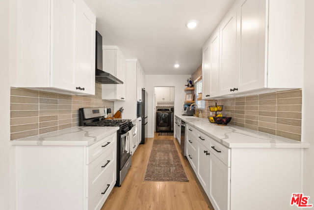 17109 Burton Street photo 5