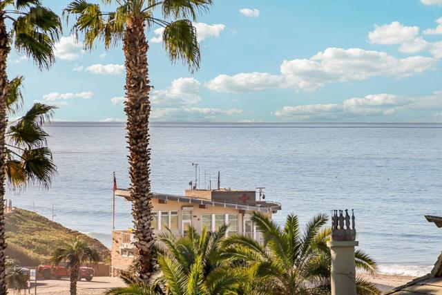 Detail Gallery Image 30 of 45 For 201 4th St a & B,  Encinitas,  CA 92024 - 5 Beds | 3/1 Baths