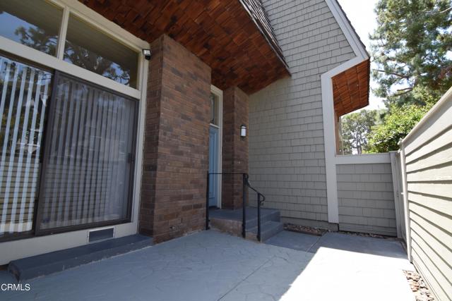 Detail Gallery Image 5 of 46 For 13340 Maxella Ave #3,  Marina Del Rey,  CA 90292 - 3 Beds | 2/1 Baths