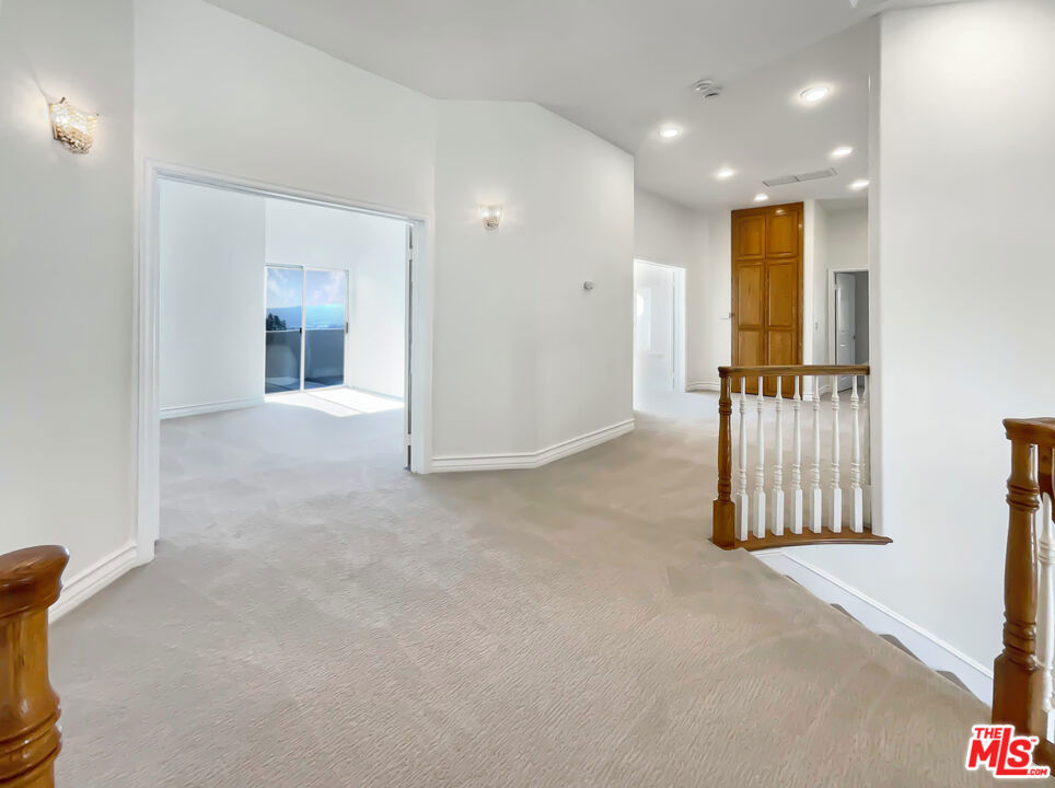 MLS #25505603 image #27