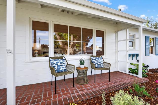 876 Sunset Drive, Santa Clara CA: https://media.crmls.org/mediaz/9f2cc1e4-5633-42c3-b8ff-c7093a5098b6.jpg