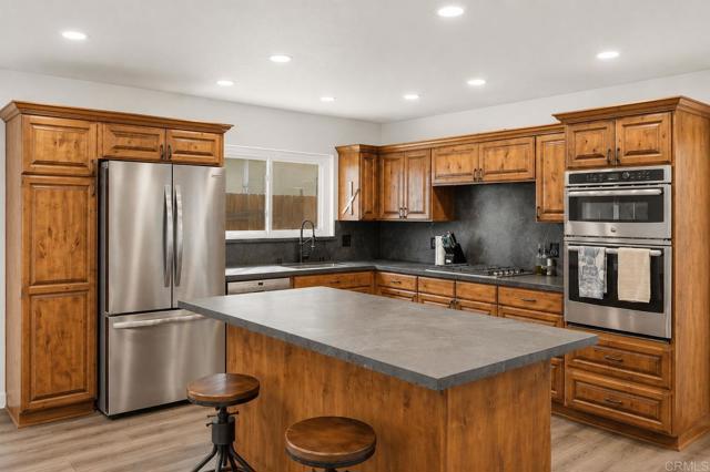 1682 E Washington Ave, Escondido, CA 92027 photo 3