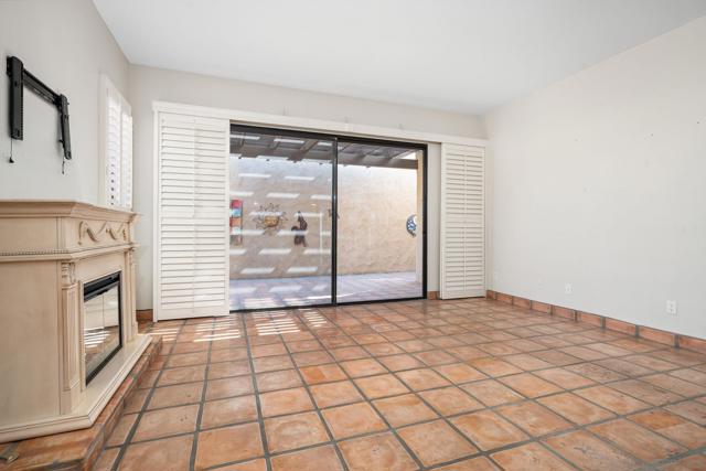 4837 S Winners Circle #A, Palm Springs, CA 92264