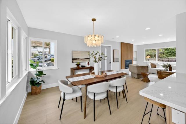 1124 Mason Drive, Pacifica CA: https://media.crmls.org/mediaz/9f2d2b3d-c65a-4cba-8e56-8b09c51b5466.jpg