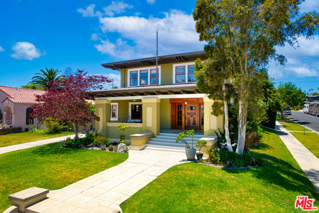 5301 Brynhurst Avenue, Los Angeles CA: https://media.crmls.org/mediaz/9f2e785c-eb67-4046-be4c-597557e93982.jpg