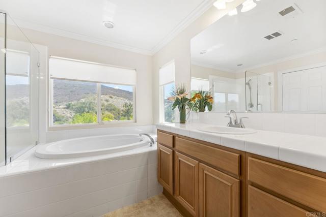 2843 Hidden Valley Court, Spring Valley CA: https://media.crmls.org/mediaz/9f2eae69-cb8b-4aac-9f50-591881f89e95.jpg
