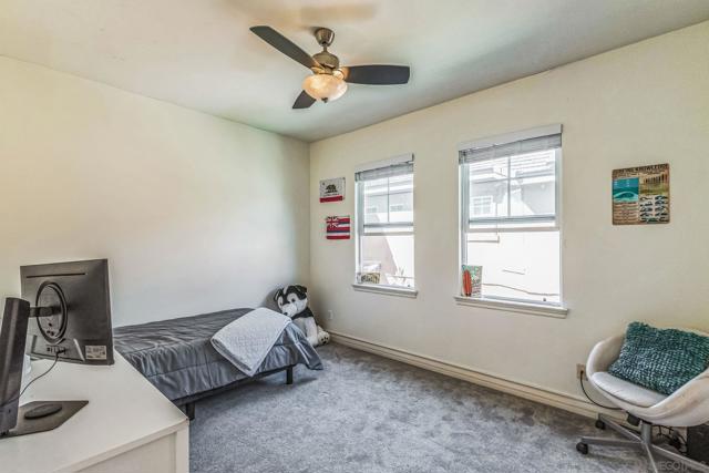 505 N Cedros, Solana Beach CA: https://media.crmls.org/mediaz/9f2fb0a3-f294-4188-a108-a27b459f5477.jpg